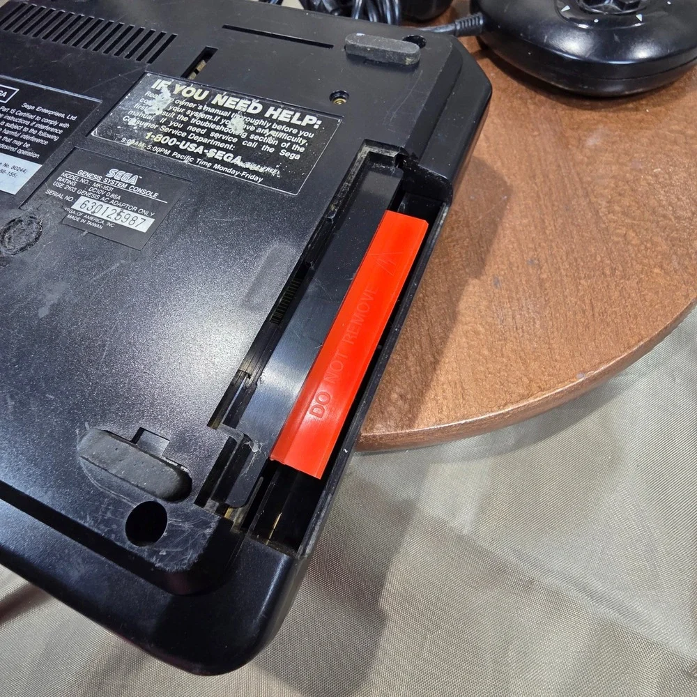 Sega Genesis Model 2 Console MK-1631 Bundle 3 Games Controller Parts Repair